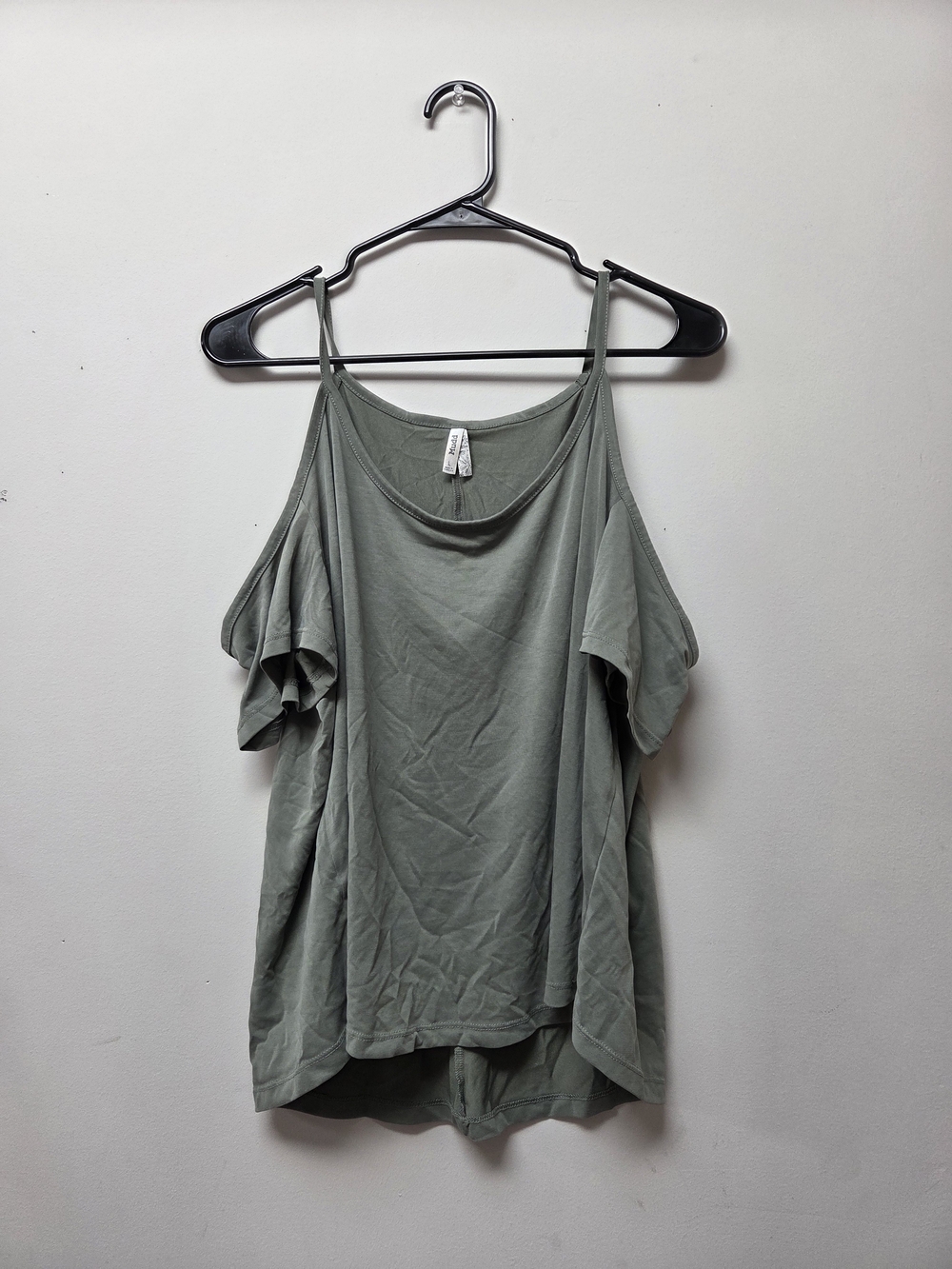 Mudd Sage Green Cold-Shoulder Camisole